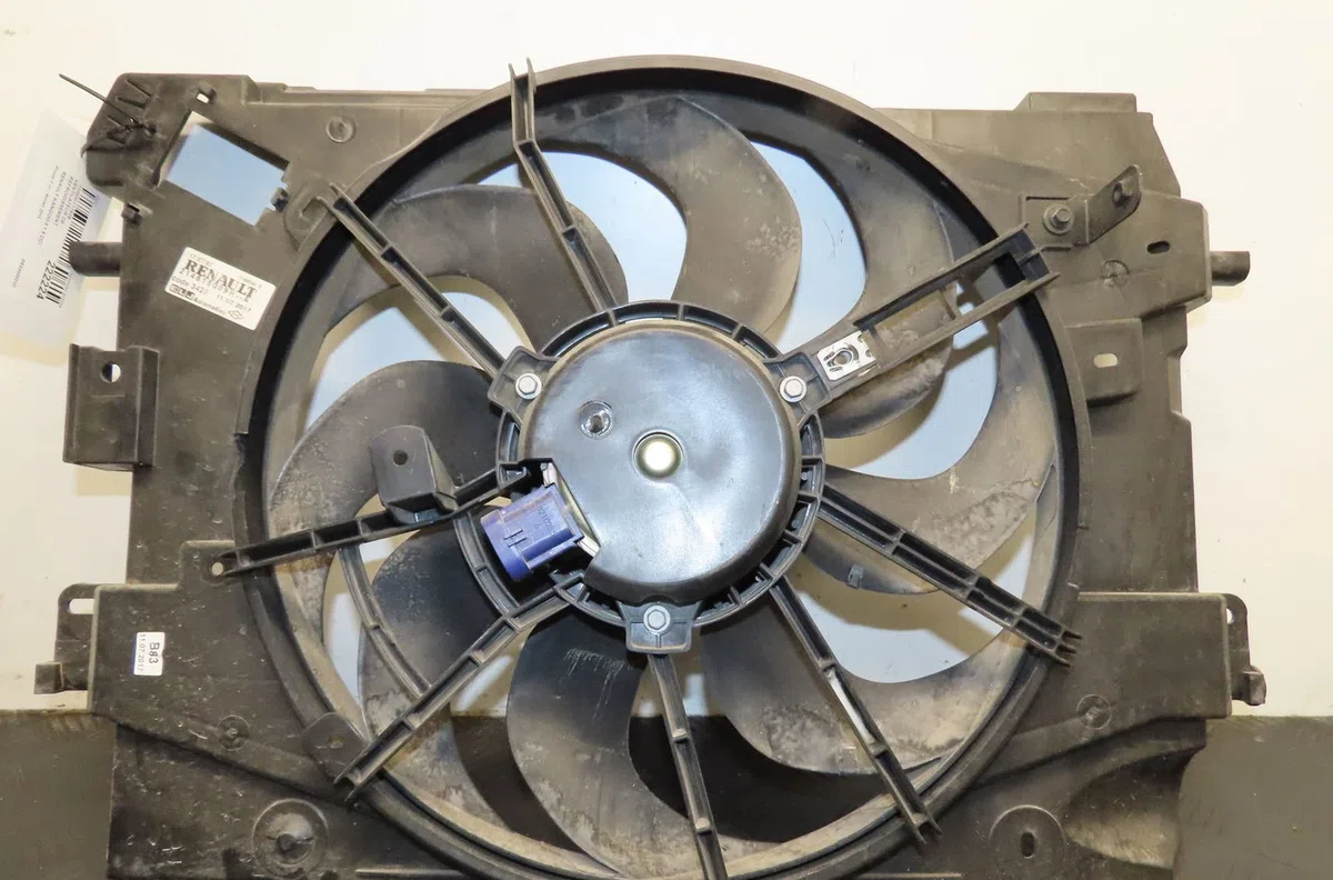 Ventilateur de refroidissement Renault KANGOO Express (FW0-1_) 1.5 dci 75 (fw07, fw10, fw04) (2010) 4 portes occasion