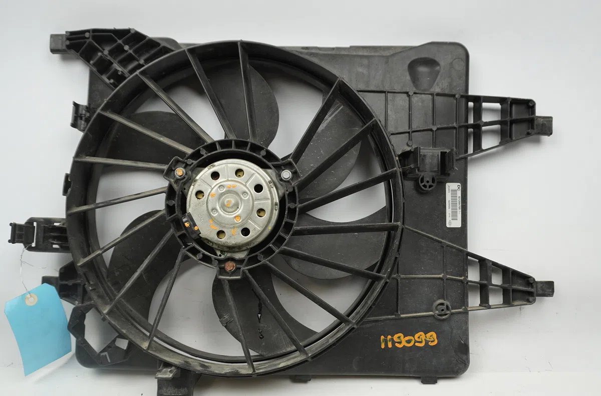Ventilateur de refroidissement Renault KANGOO Express (FW0-1_) 1.5 dci 90 (fw0g, fw05, fw08, fw11) (2009) 4 portes occas