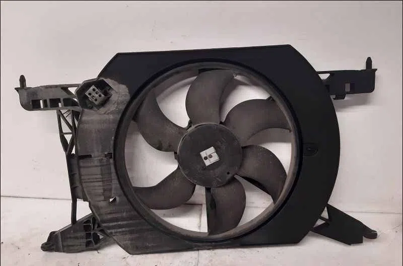 Ventilateur de refroidissement RENAULT LAGUNA  I occasion