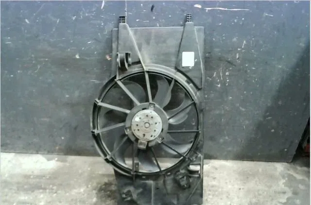 Ventilateur de refroidissement Renault LAGUNA III (BT0-1) 2.0 dci (bt07, bt0j, bt14, bt1a, bt1s) (2007-2015) 5 portes oc