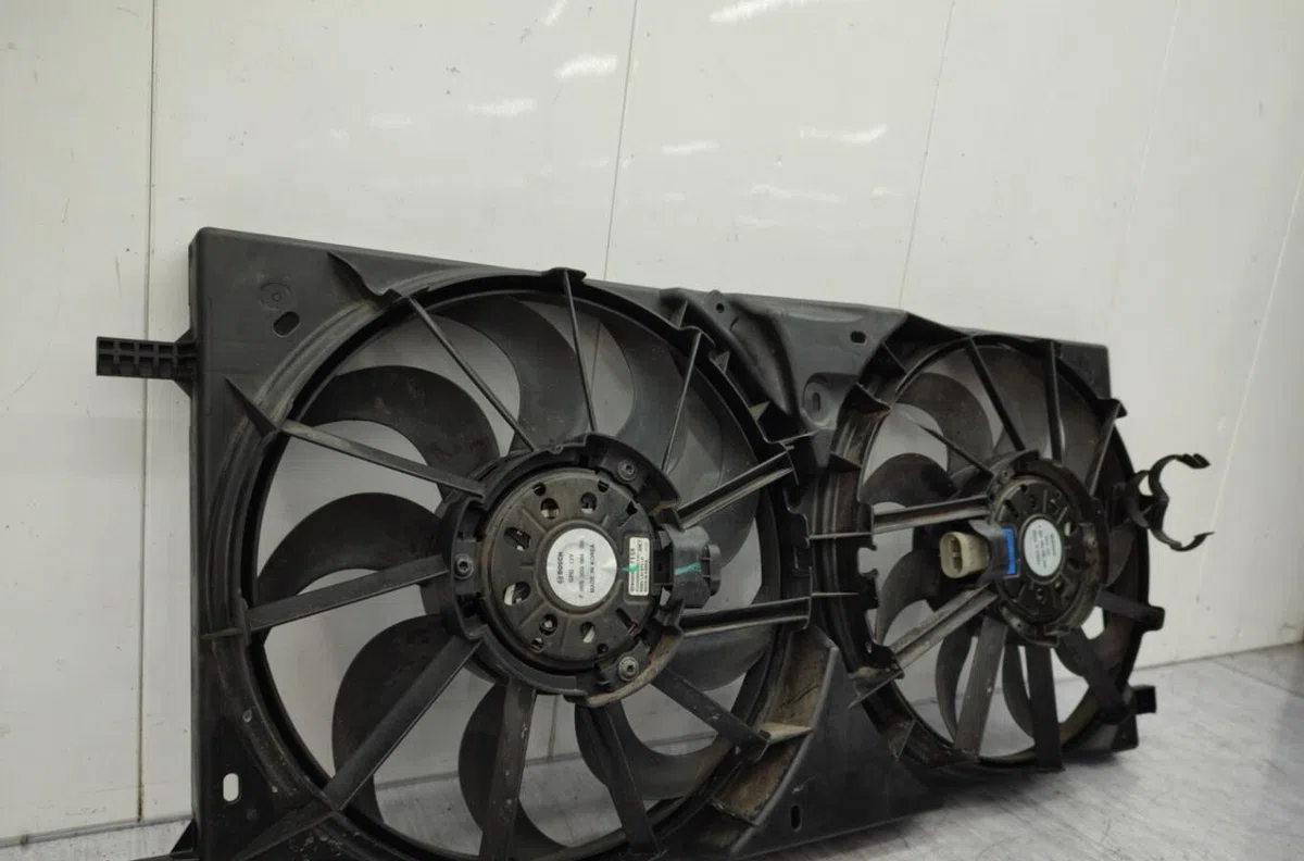 Ventilateur de refroidissement RENAULT LATITUDE occasion