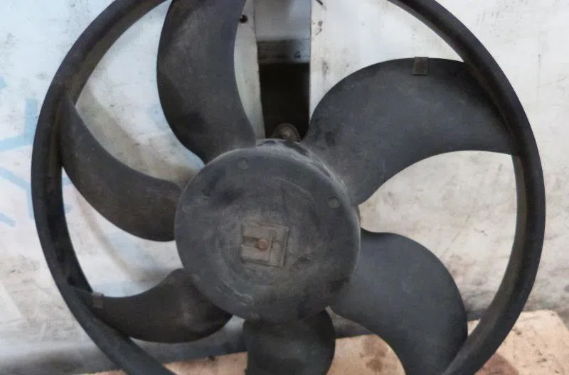 Ventilateur de refroidissement RENAULT MASTER II PHASE 1 FOURGON occasion