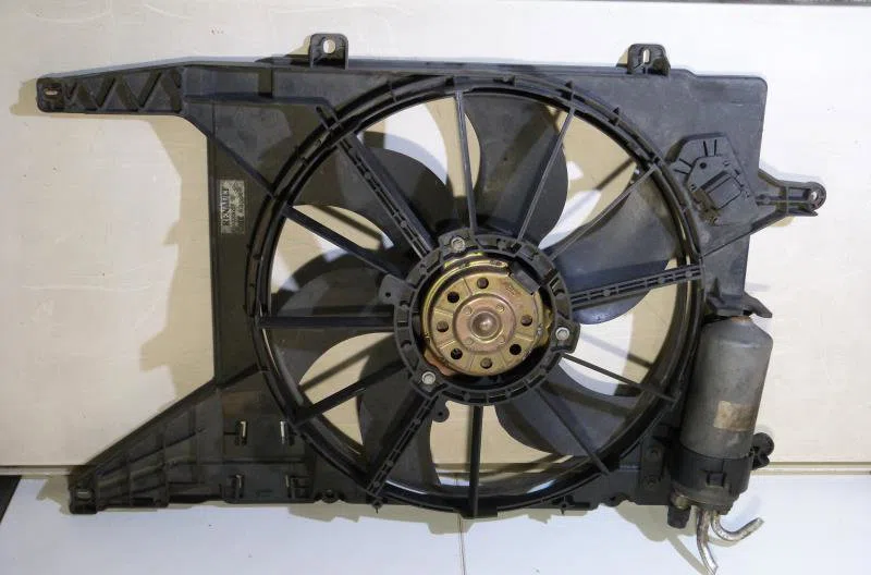 Ventilateur de refroidissement RENAULT MEGANE 1 PHASE 2 COUPE occasion
