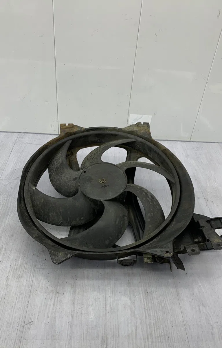 Ventilateur de refroidissement RENAULT MEGANE 1 PHASE 2 occasion