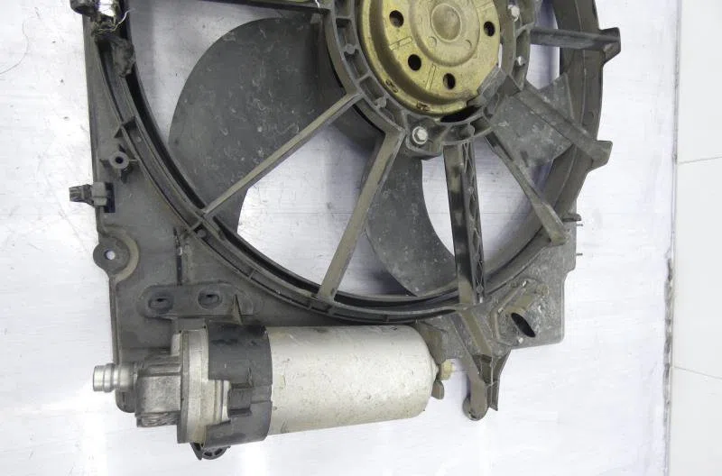 Ventilateur de refroidissement RENAULT MEGANE 1 PHASE 2 occasion