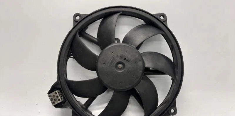 Ventilateur de refroidissement RENAULT MEGANE 3 PHASE 1 COUPE occasion
