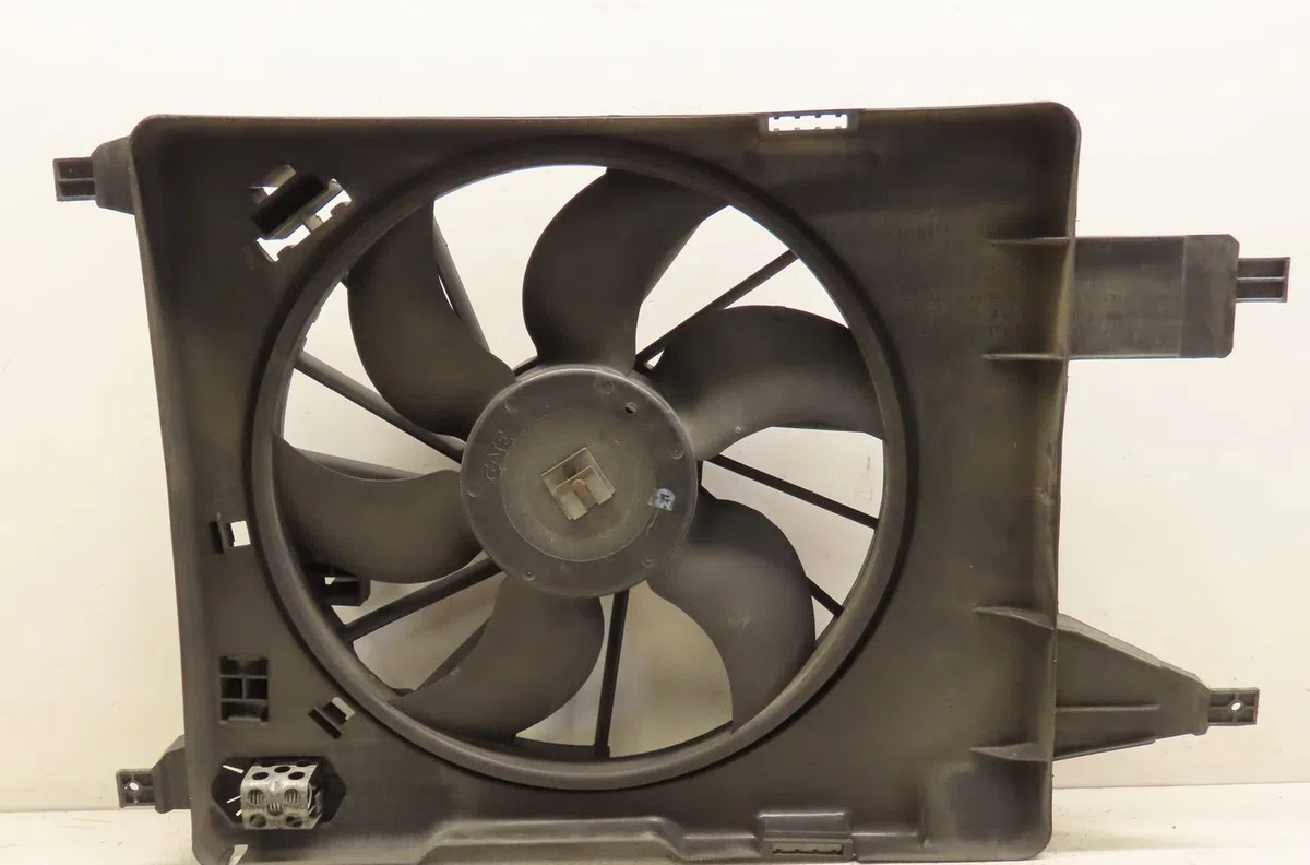 Ventilateur de refroidissement Renault MEGANE II Break (KM0-1_) 1.5 dci (km02, km13) (2004-2006) occasion