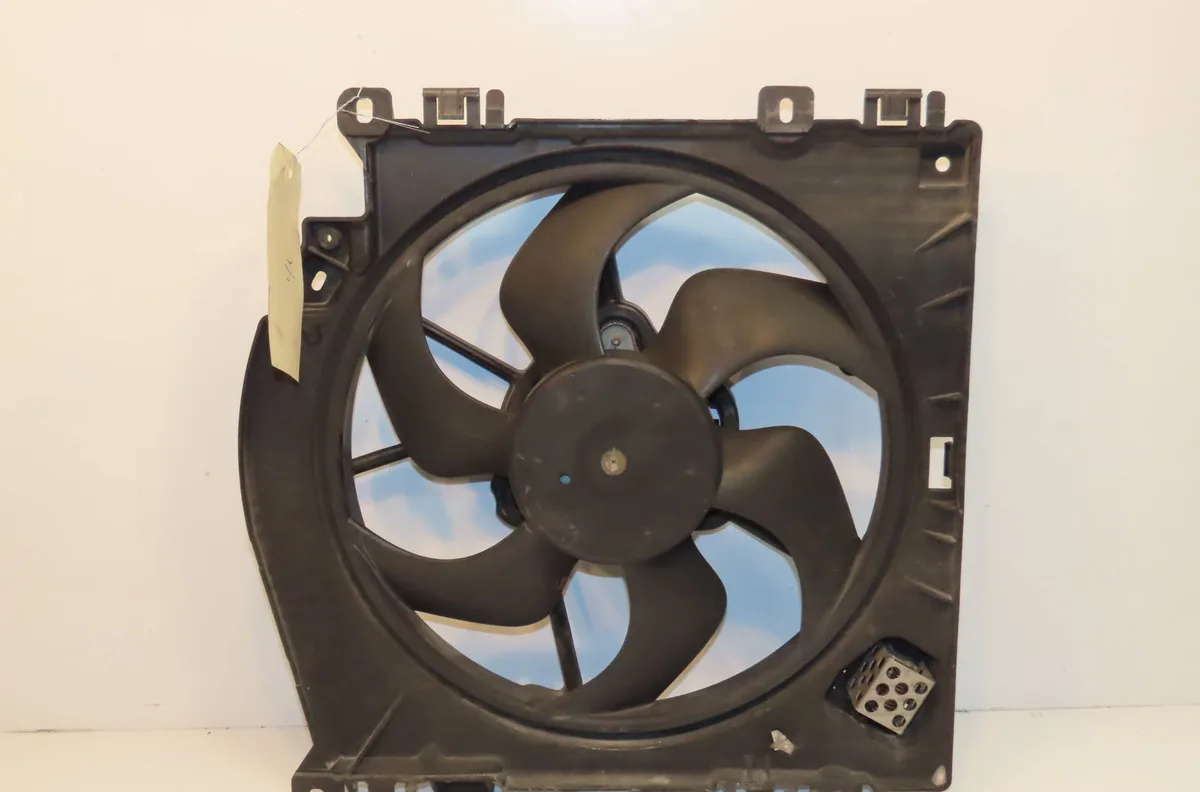 Ventilateur de refroidissement Renault MODUS - GRAND MODUS (F-JP0_) 1.5 dci (fp0e, jp0e) (2004) occasion