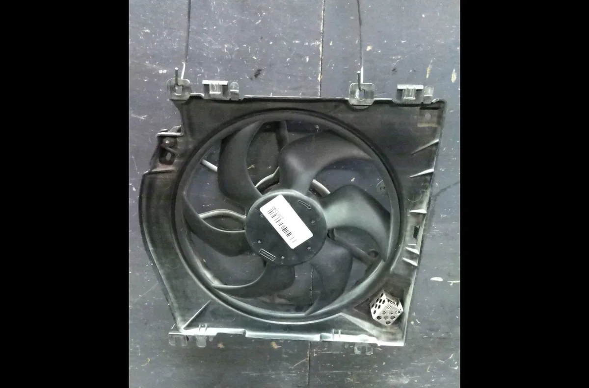 Ventilateur de refroidissement Renault MODUS - GRAND MODUS (F-JP0_) 1.5 dci (fp0f, jp0f) (2004) 5 portes occasion