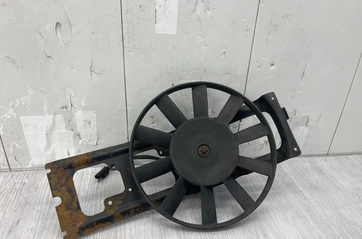Ventilateur de refroidissement RENAULT R11 occasion