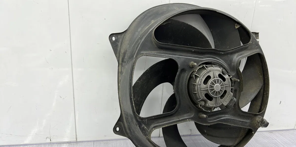 Ventilateur de refroidissement RENAULT R19 PHASE 1 occasion