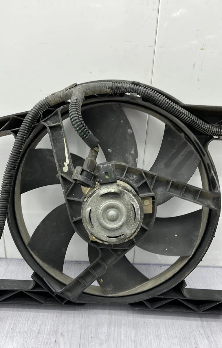Ventilateur de refroidissement RENAULT SAFRANE PHASE 1 occasion