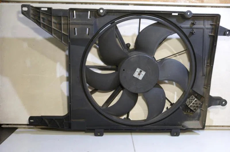 Ventilateur de refroidissement RENAULT SCENIC 1 PHASE 2 occasion
