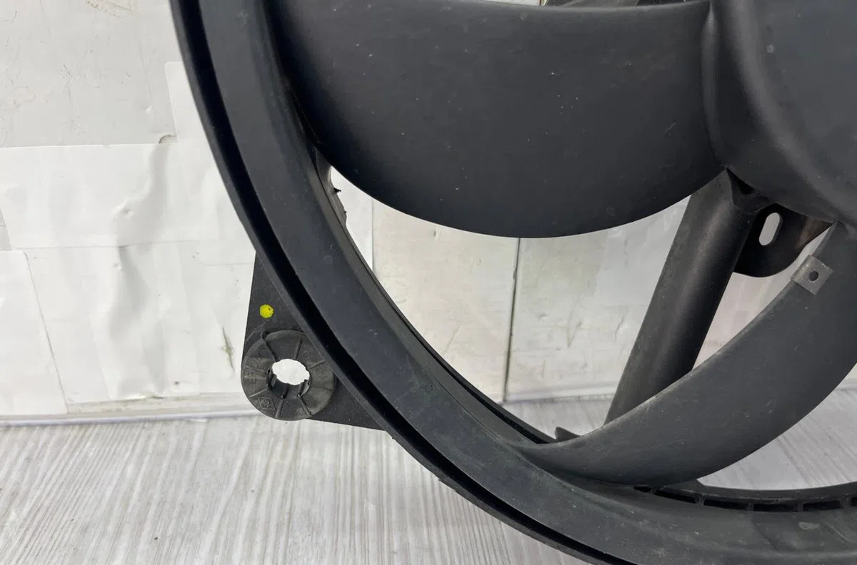 Ventilateur de refroidissement RENAULT SCENIC 3 PHASE 3 occasion