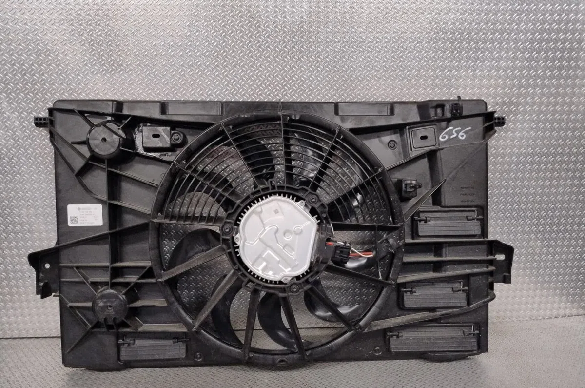 Ventilateur de refroidissement Renault SCENIC E-TECH PHASE I Ev87 (2023) occasion