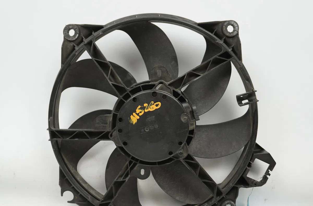 Ventilateur de refroidissement Renault SCÉNIC III (JZ0-1_) 1.5 dci (2009) 5 portes occasion