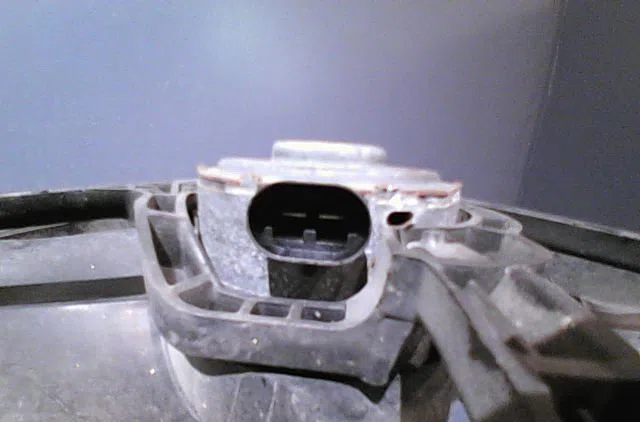 Ventilateur de refroidissement Renault TRAFIC II Camionnette (FL) 2.0 dci 90 (fl0h) (2006) occasion