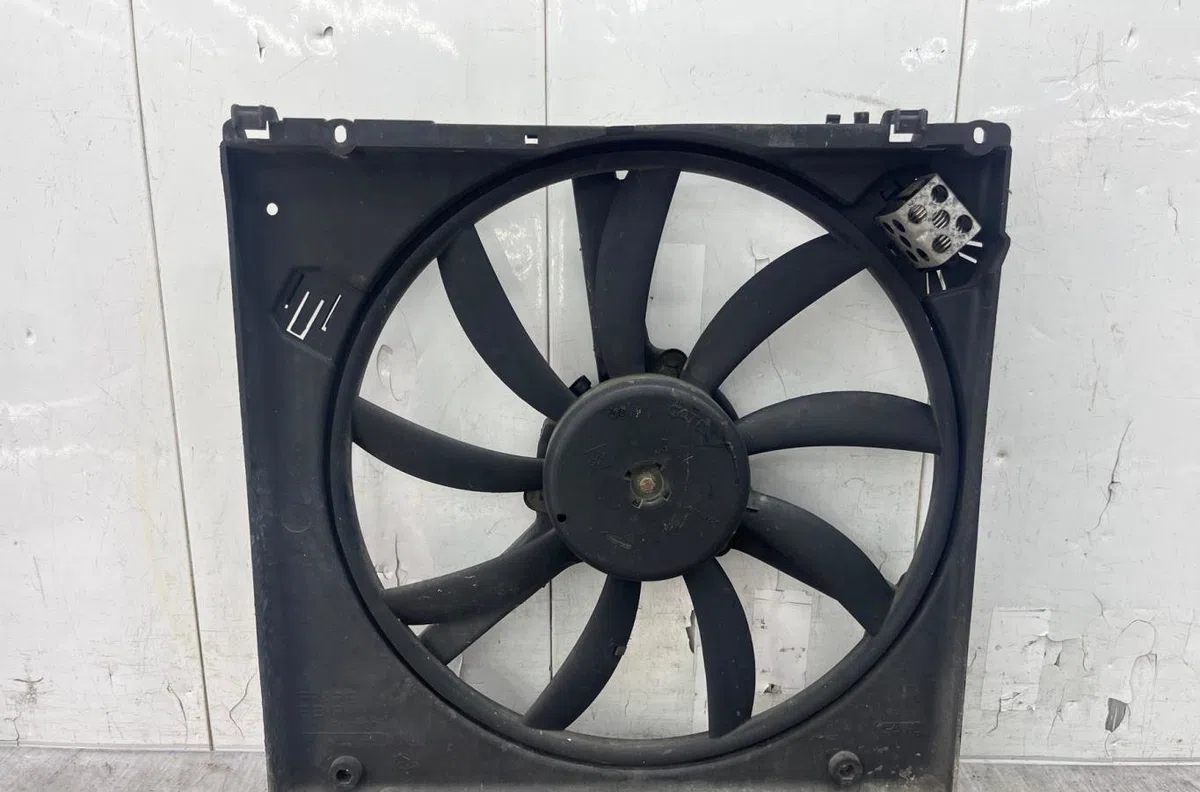Ventilateur de refroidissement RENAULT TWINGO 1 PHASE 3 occasion
