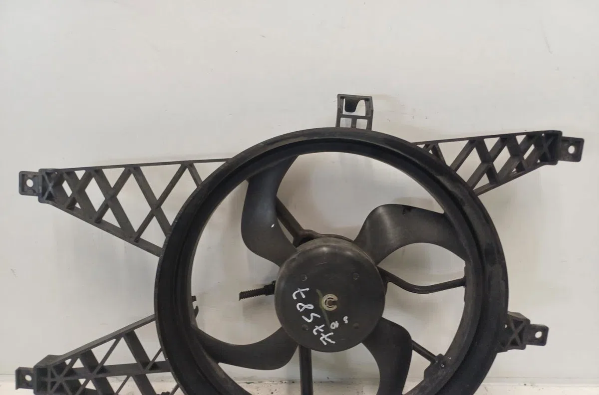 Ventilateur de refroidissement RENAULT TWINGO 2 PHASE 1 occasion