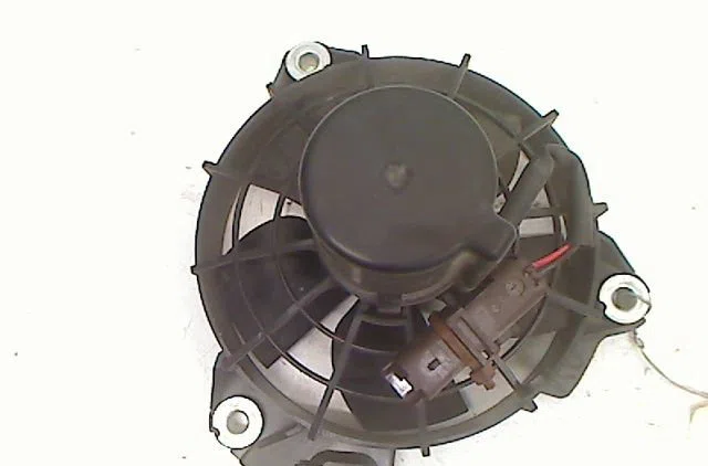 Ventilateur de refroidissement Renault TWINGO III (BCM_, BCA_) 1.0 sce 70 (2014) 5 portes occasion