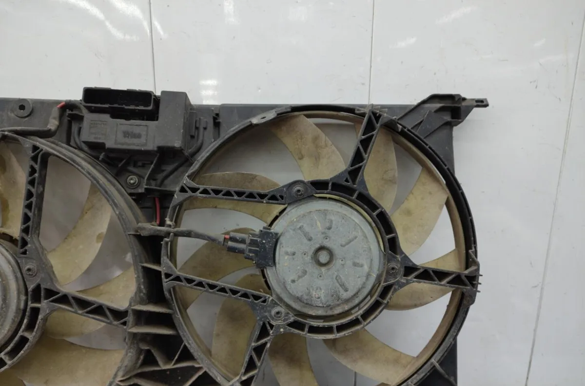 Ventilateur de refroidissement SAAB 9.3 2 SPORT HATCH PHASE 1 BREAK occasion