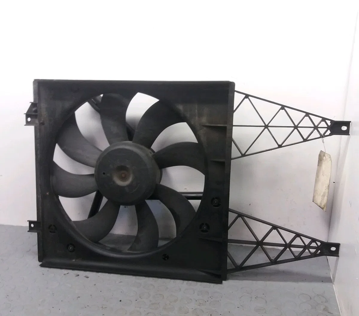 Ventilateur de refroidissement Seat IBIZA III (6L1) 1.2 (2002-2006) occasion