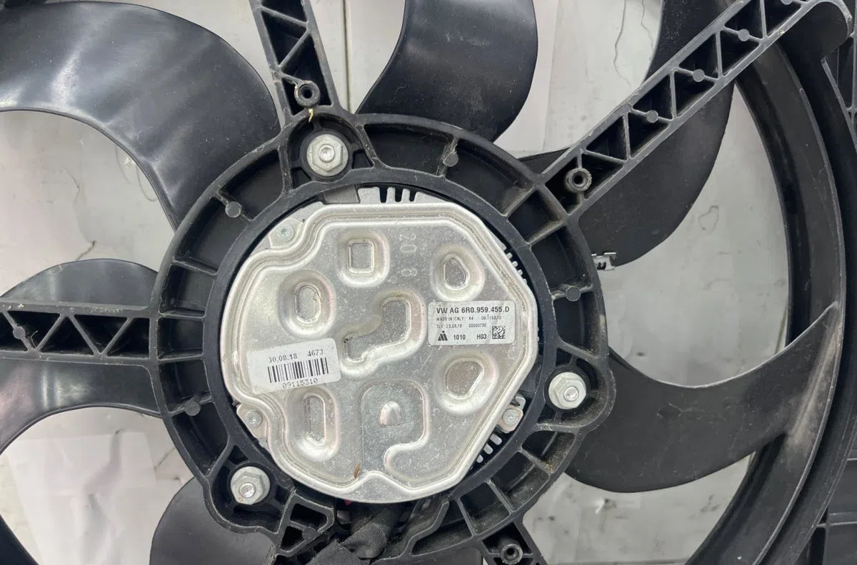 Ventilateur de refroidissement SKODA RAPID SPACEBACK PHASE 2 occasion