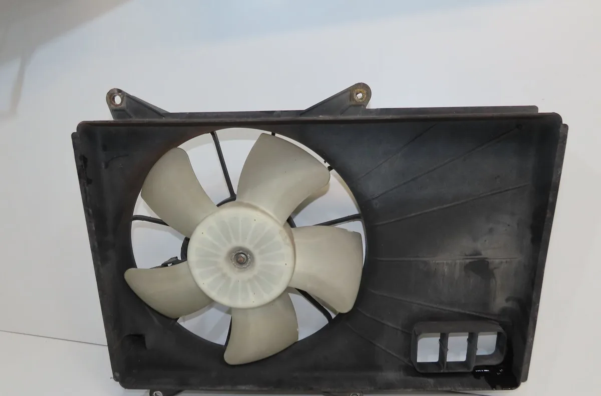 Ventilateur de refroidissement Suzuki SWIFT III (MZ, EZ) 1.3 ddis (rs 413d) (2005) 5 portes occasion