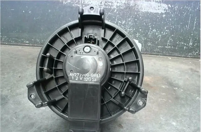 Ventilateur de refroidissement Suzuki SWIFT III (MZ, EZ) 1.3 (rs 413) (2005) occasion