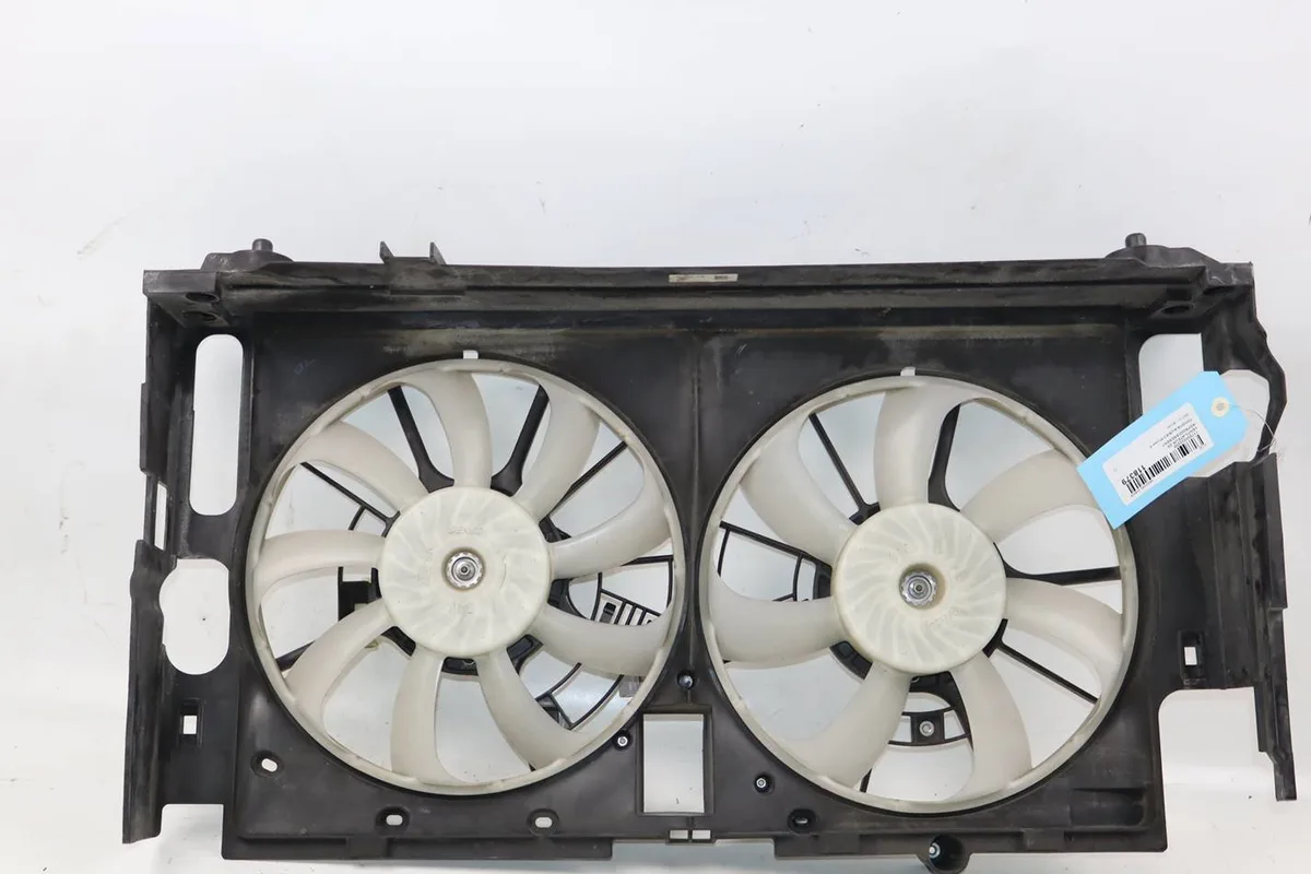 Ventilateur de refroidissement Toyota AURIS (_E18_) 1.2 (nre185_) (2015-2018) occasion