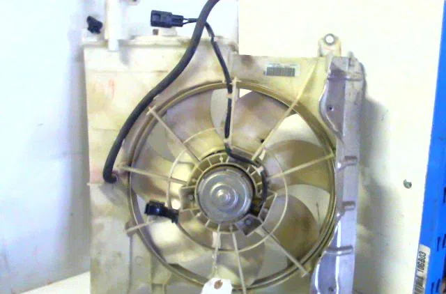 Ventilateur de refroidissement TOYOTA AYGO occasion