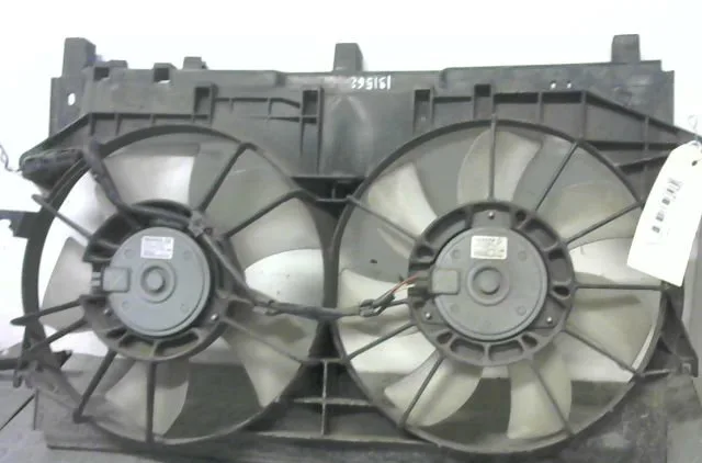 Ventilateur de refroidissement Toyota COROLLA (_E12_) 2.0 d-4d (cde120r_, cde120l_) (2002-2006) occasion