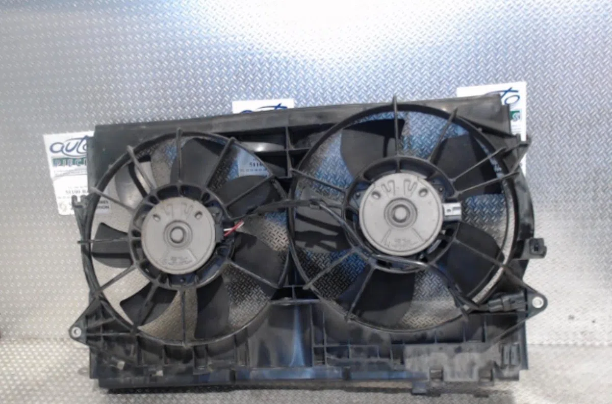 Ventilateur de refroidissement Toyota COROLLA Verso (_E12_) 2.0 d-4d (cde120_) (2002-2004) occasion