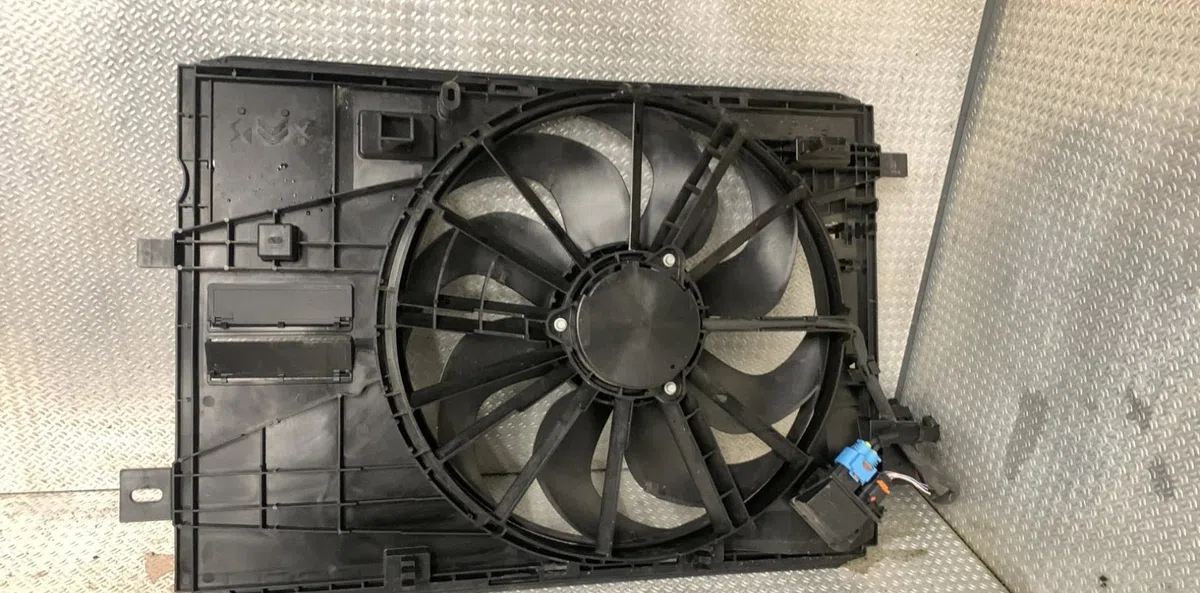 Ventilateur de refroidissement Toyota PROACE CITY Camionnette-Monospace 1.5 d-4d 100 (bpzmd) (2019) occasion