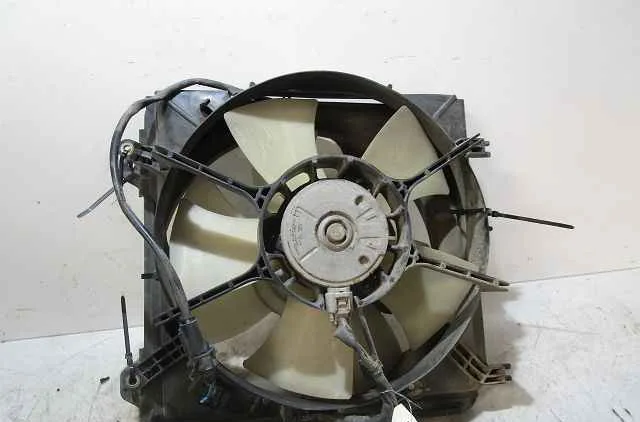 Ventilateur de refroidissement TOYOTA RAV4 II occasion