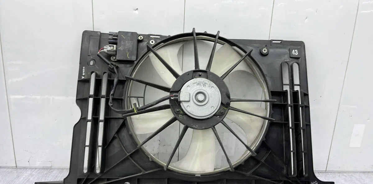 Ventilateur de refroidissement TOYOTA VERSO PHASE 1 occasion