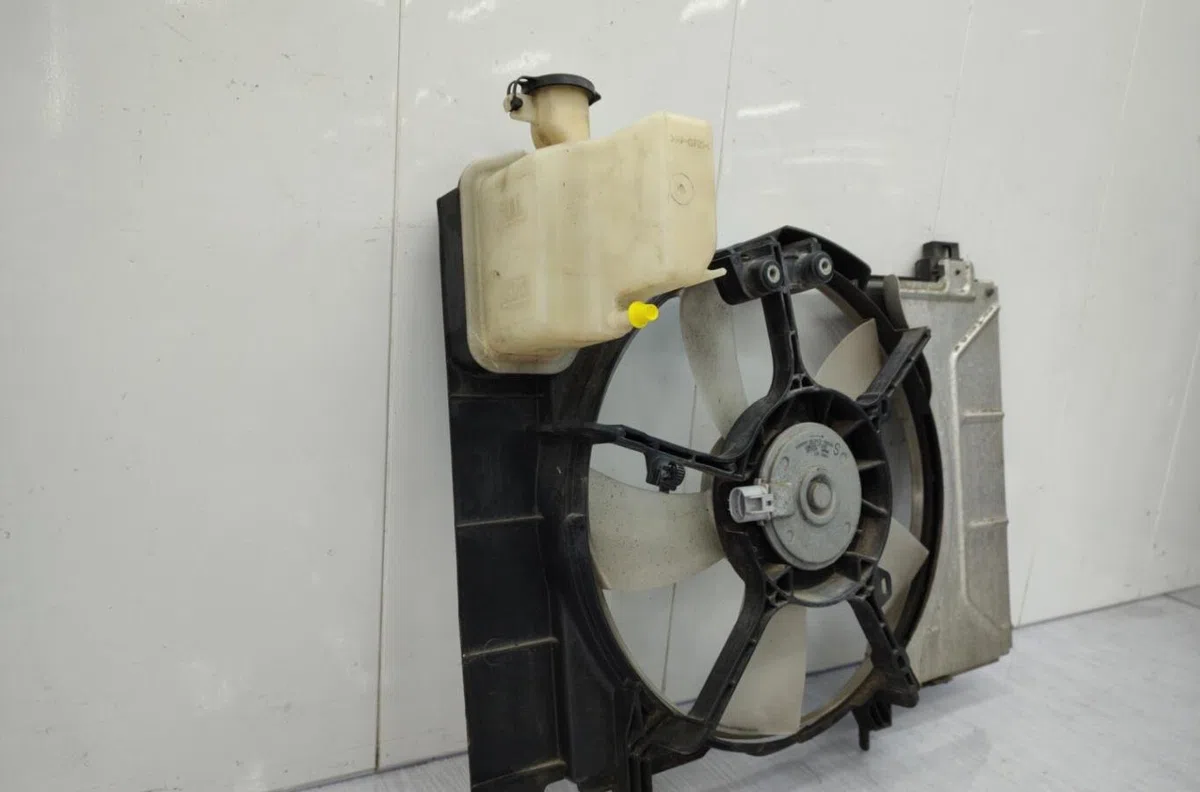 Ventilateur de refroidissement TOYOTA VERSO-S PHASE 1 occasion