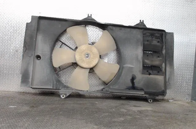 Ventilateur de refroidissement TOYOTA YARIS 1  YARIS 1 PHASE 2 occasion