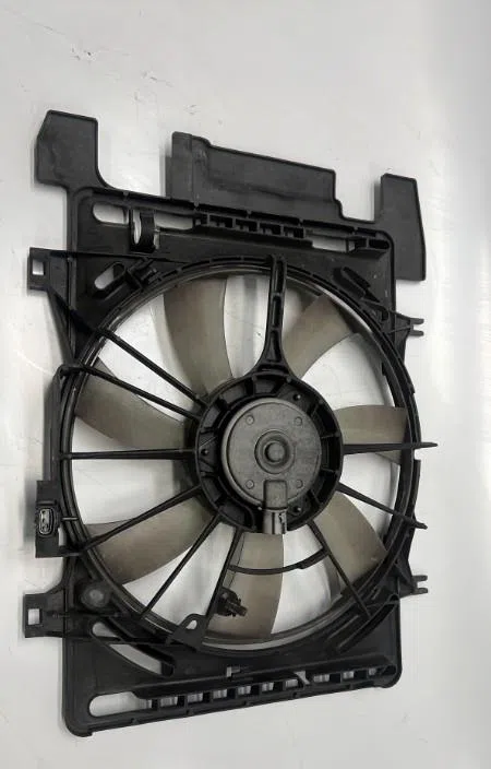 Ventilateur de refroidissement TOYOTA YARIS 2 PHASE 1 occasion