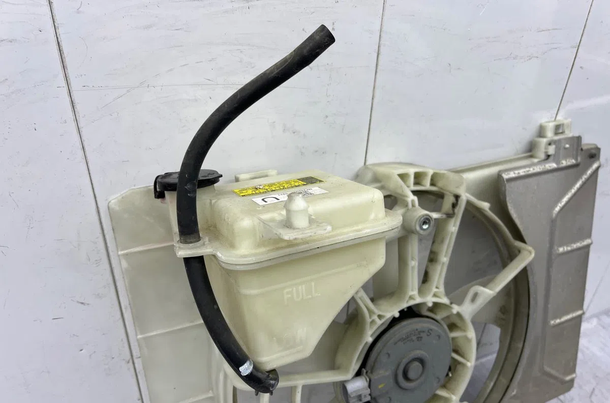 Ventilateur de refroidissement TOYOTA YARIS 2 PHASE 2 occasion