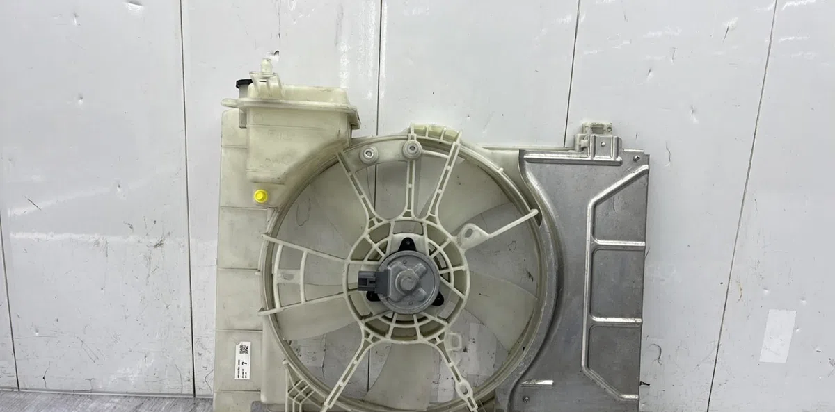 Ventilateur de refroidissement TOYOTA YARIS 3 PHASE 1 occasion