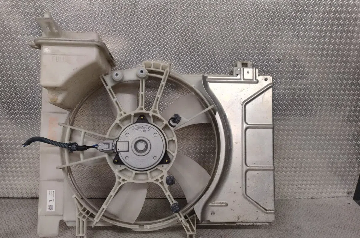 Ventilateur de refroidissement TOYOTA YARIS 3  YARIS 3 PHASE 2 occasion