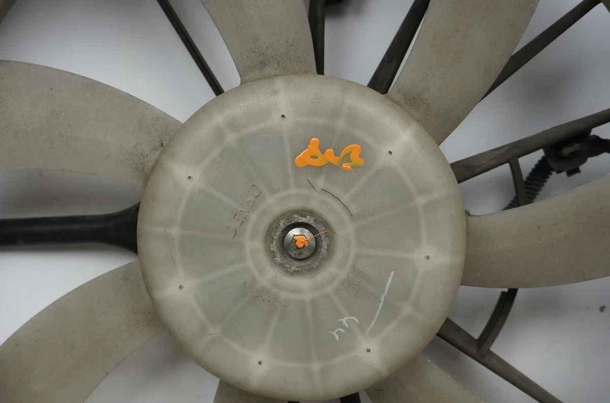 Ventilateur de refroidissement Toyota YARIS (_P9_) 1.4 d-4d (nlp90_) (2005-2012) occasion
