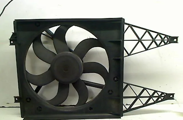 Ventilateur de refroidissement Volkswagen FOX 3-5 portes (5Z1, 5Z3, 5Z4) 1.2 (2005-2011) occasion