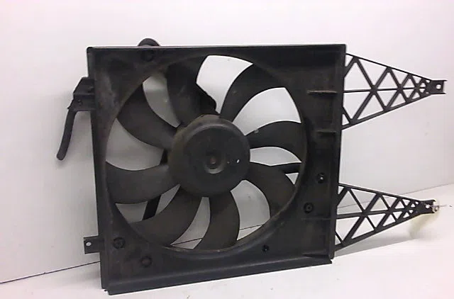 Ventilateur de refroidissement VOLKSWAGEN FOX occasion