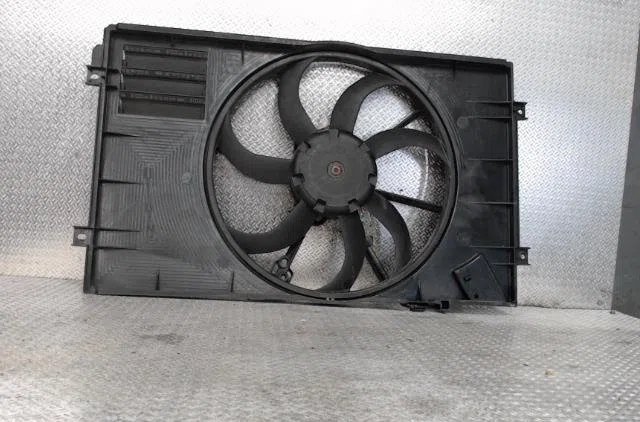Ventilateur de refroidissement VOLKSWAGEN GOLF 5  GOLF 5 occasion