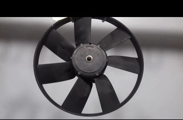 Ventilateur de refroidissement Volkswagen GOLF III Variant (1H5) 1.9 d (1993-1999) occasion