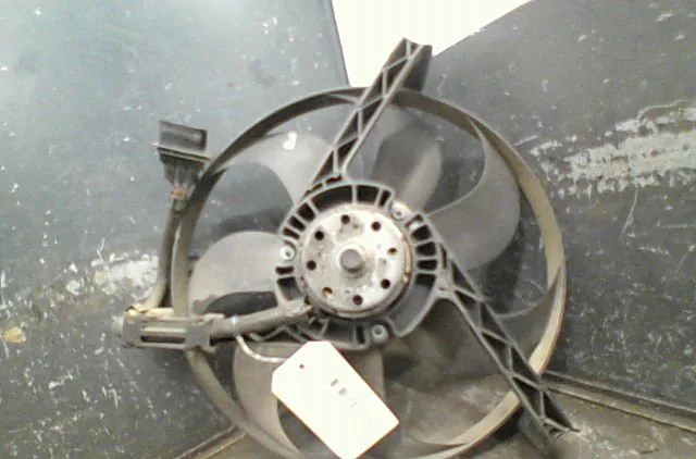 Ventilateur de refroidissement Volkswagen GOLF IV (1J1) 1.6 16v (2000-2005) occasion