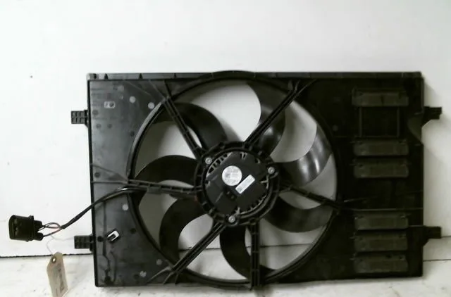 Ventilateur de refroidissement Volkswagen GOLF VII (5G1, BQ1, BE1, BE2) 1.4 tsi (2014-2020) occasion