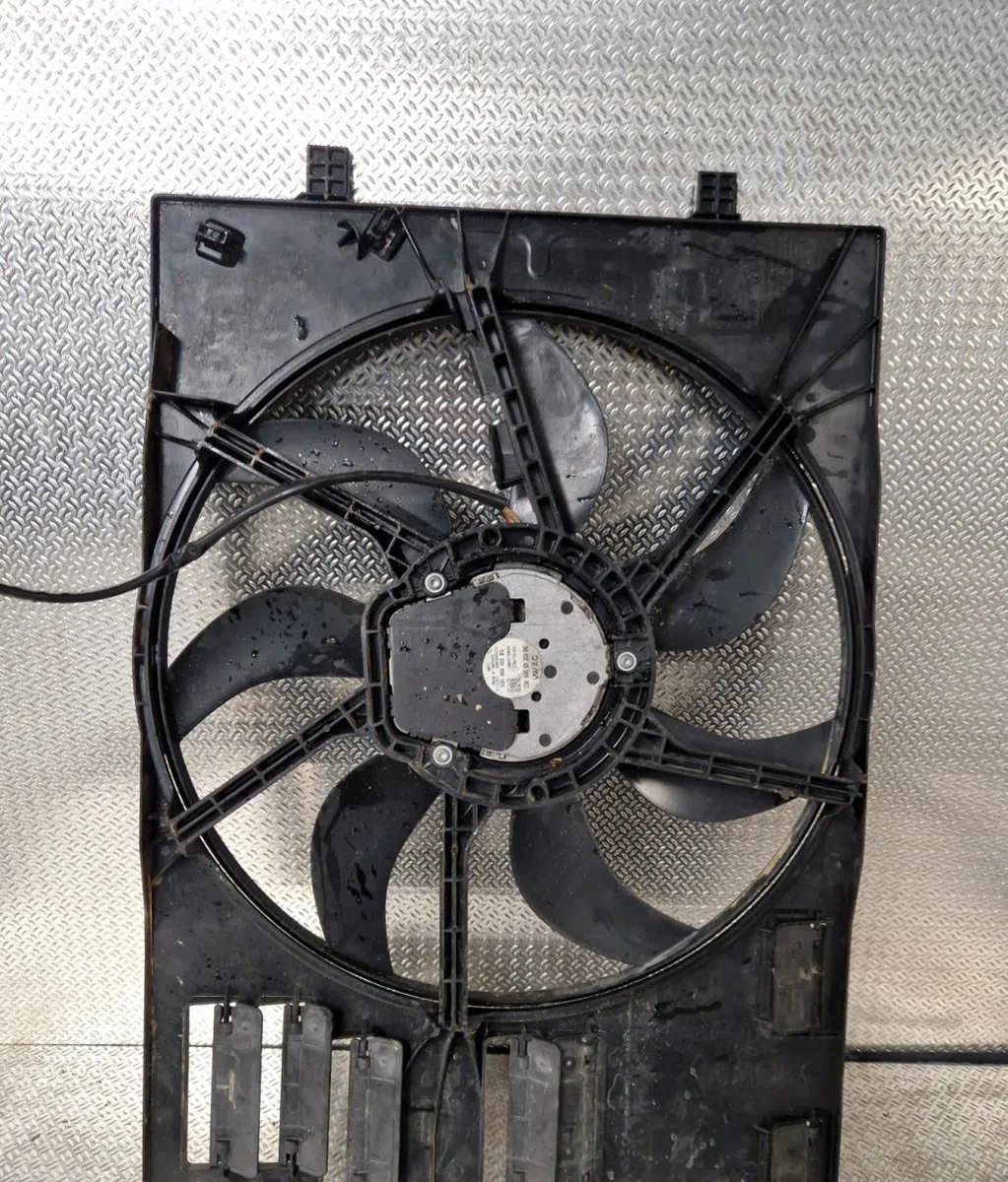 Ventilateur de refroidissement Volkswagen GOLF VII (5G1, BQ1, BE1, BE2) 1.4 tsi (2014-2020) occasion